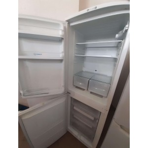 Használt Indesit CAA55 alulfagyasztós hűtőszekrény [H12635] 