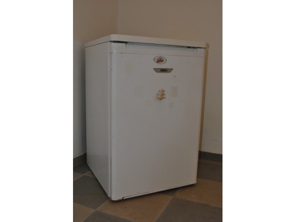 Használt Zanussi 160 literes automata hűtő [H13] 