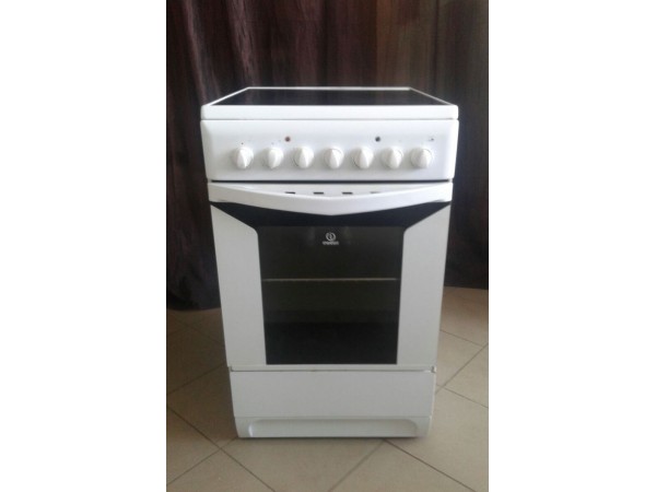 Használt Indesit K3C11(W)/R kerámialapos tűzhely [H1082] 