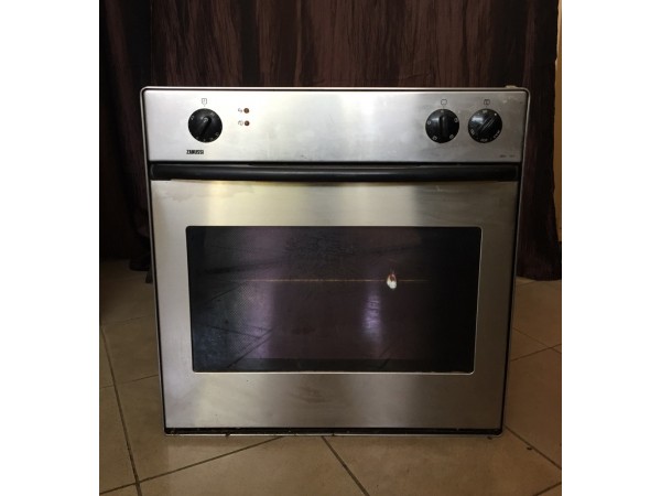 Használt Zanussi BMX 315 beépíthető sütő [H1364] 