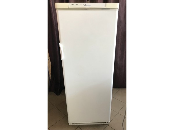 Használt Electrolux EU7117C fagyasztószekrény [H1555] 