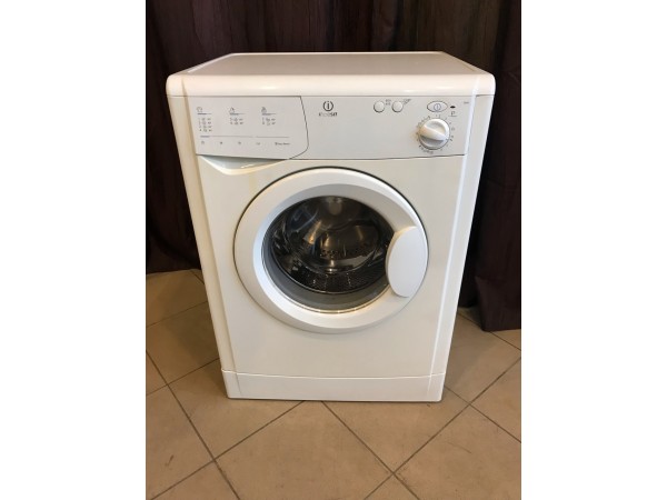Használt Indesit WI 81 elöltöltős mosógép [H1789] 