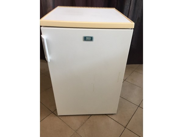 Használt Zanussi-Lehel ZFT162 normál hűtőszekrény [H2091] 