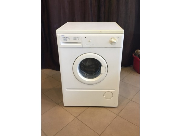 Használt Zanussi Advantage 400 elöltöltős mosógép [H2139] 