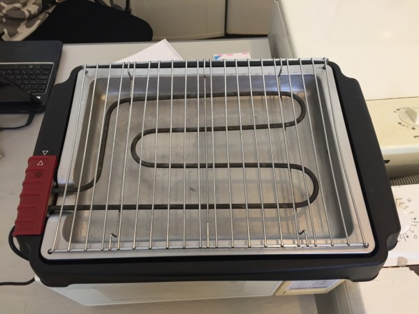 Használt asztali grill [H2330] 