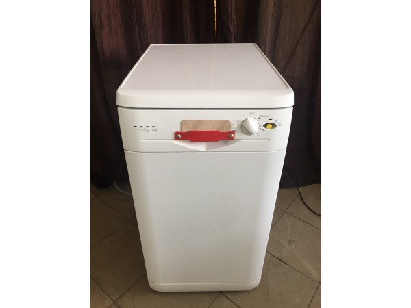 Használt Indesit IDL40 keskeny mosogatógép [H2652] 
