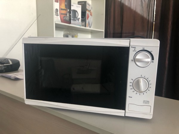 Használt Tesco MM08 mikrohullámú sütő [H3090] 