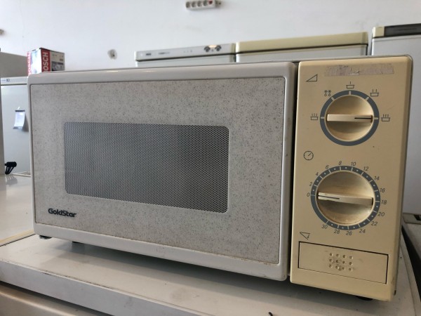 Használt Goldstar MA-6615D mikrohullámú sütő [H3127] 