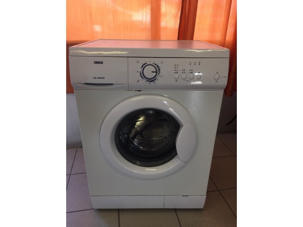 Használt Zanussi ZWF1000M elöltöltős mosógép [H3486] 