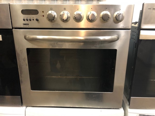 Használt Zanussi ZHM761X összeépíthető sütő [H3691] 