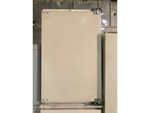 Használt Siemens KI18R40 beépíthető hűtőszekrény [H4203] 