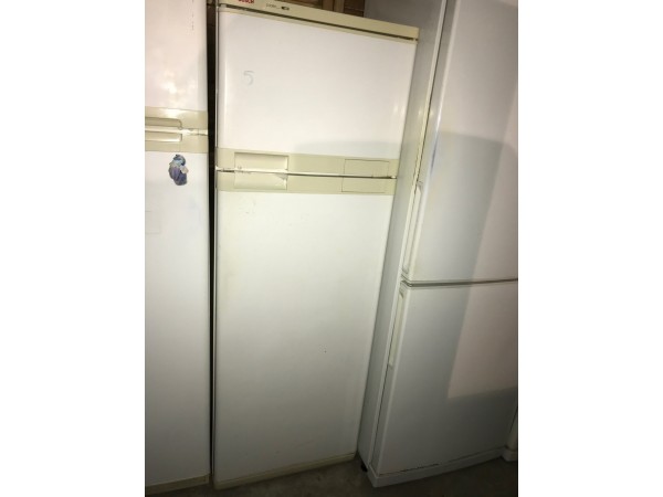 Használt Bosch KSV2803 kombinált hűtőszekrény [H4272] 
