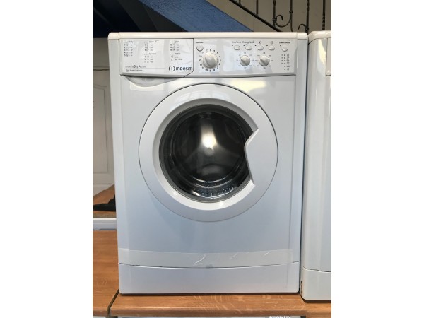 Használt Indesit IWSC 51051 keskeny mosógép [H4436] 