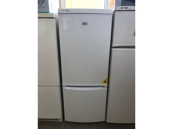 Használt Zanussi ZRB329W kombinált hűtőszekrény [H4672] 