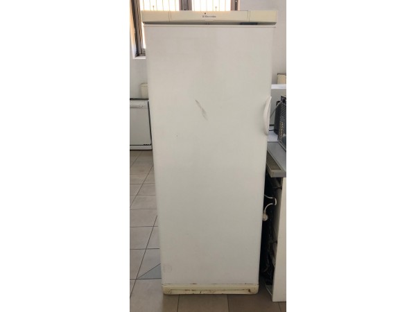 Használt Electrolux ER8317C normál hűtőszekrény [H4774] 