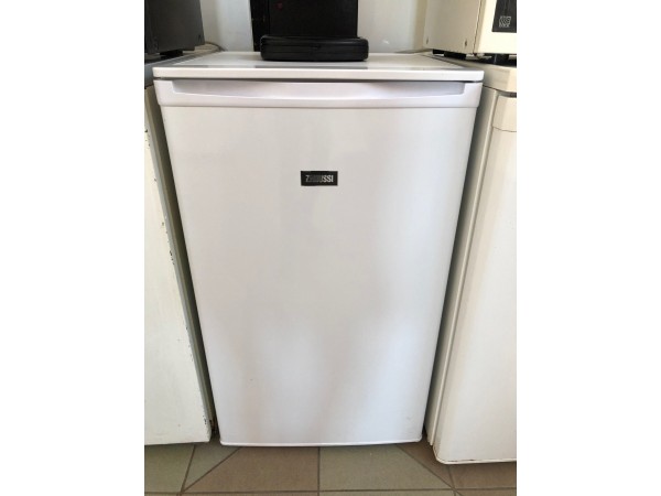 Használt Zanussi ZRG10800WA normál hűtőszekrény [H4791] 