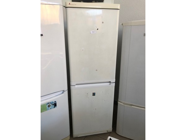 Használt Zanussi ZK 21/10 ATO alulfagyasztós hűtőszekrény [H4933] 