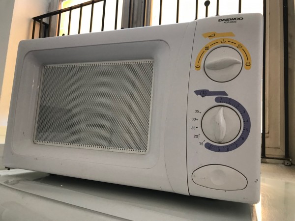 Használt Daewoo KOR-63A5 mikrohullámú sütő [H5045] 