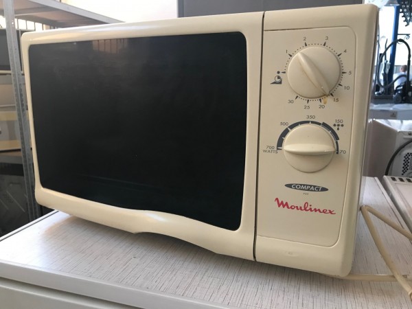 Használt Moulinex Y53 mikrohullámú sütő [H5083] 