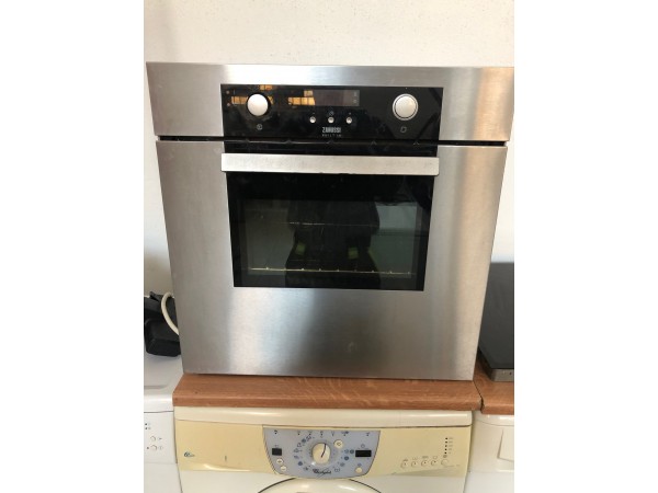 Használt Zanussi ZOB 891 QX beépíthető sütő [H5132] 