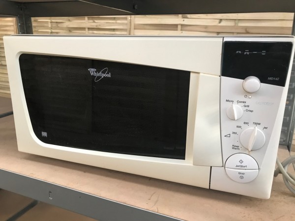 Használt Whirlpool MD142 mikrohullámú sütő [H5237] 