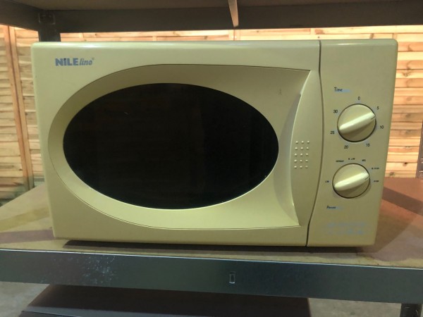 Használt Nile WP800L20 mikrohullámú sütő [H5311] 