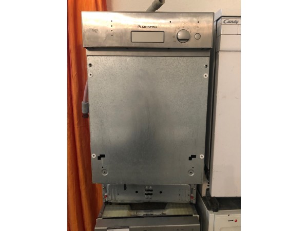 Használt Ariston keskeny mosogatógép [H5389] 