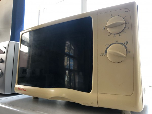 Használt Moulinex DA4 mikrohullámú sütő [H5509] 
