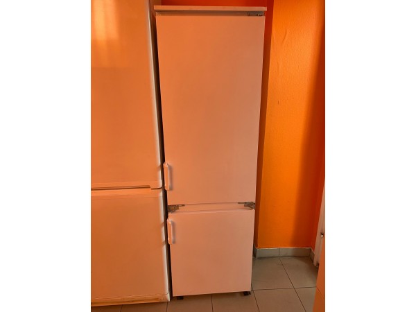 Használt Whirlpool CB304W beépíthető hűtőszekrény [H5778] 