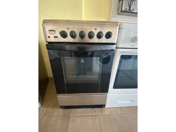 Hazsnált Indesit K3C55(X)R kerámialapos tűzhely [H5946] 