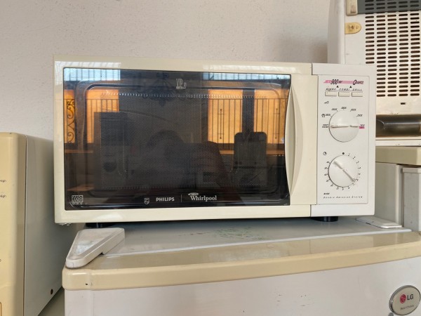 Használt Philips-Whirlpool M606 mikrohullámú sütő [H6100] 