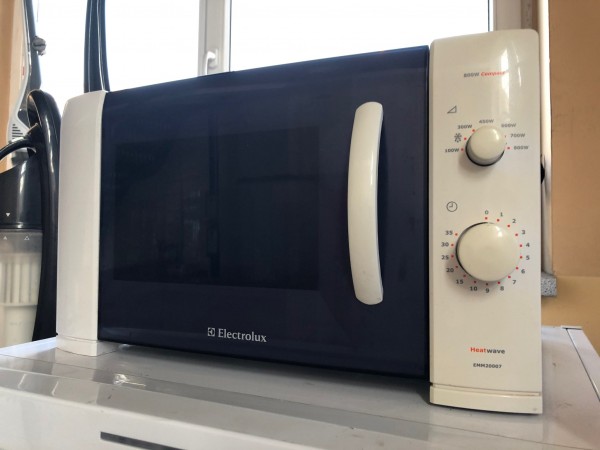 Használt Electrolux EMM20007 mikrohullámú sütő [H6519] 