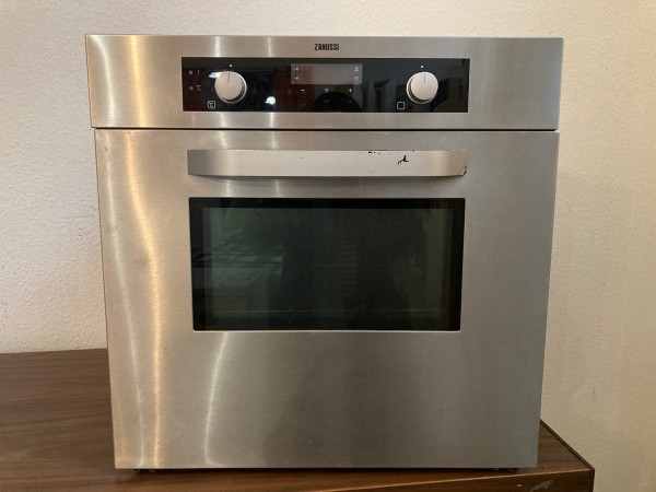 Használt Zanussi ZOB 482 XQ beépíthető sütő [H7307] 