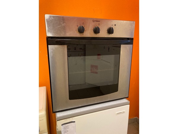 Használt Indesit FI 51.B IX beépíthető sütő [H7415] 