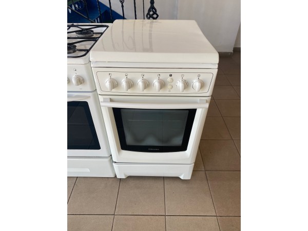 Használt Electrolux EKG5602 gázgrilles tűzhely [H8031] 