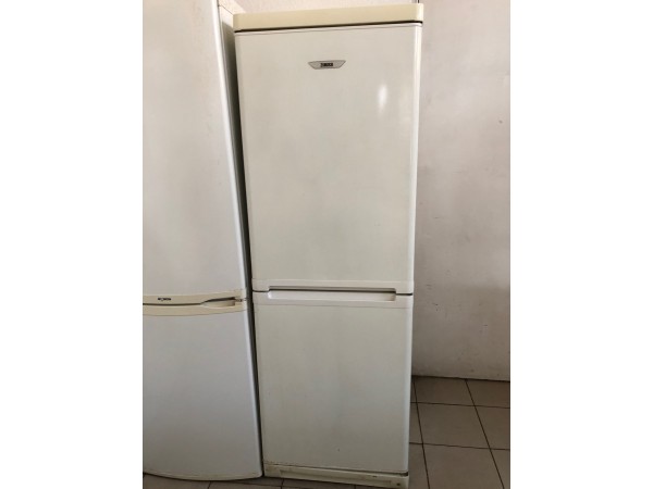 Hazsnált Zanussi ZLKI301 kombinált hűtőszekrény [H8341] 