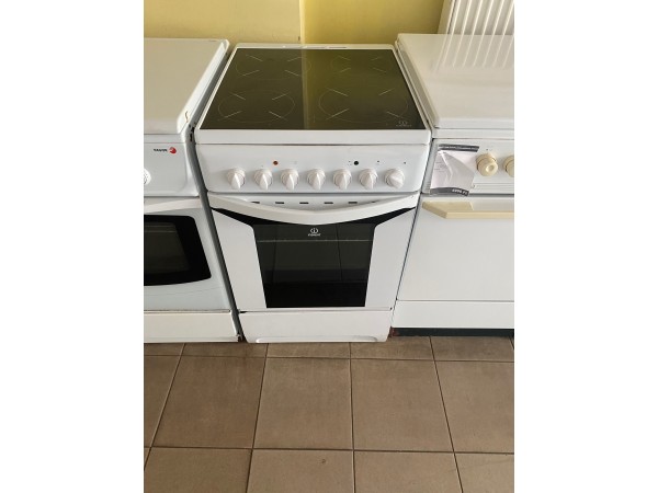 Használt Indesit K3C51(W) kerámialapos tűzhely [H8387] 