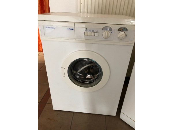 Használt Electrolux EW935S keskeny mosógép [H8660] 