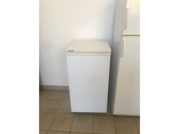Használt Delton NDY-1800 normál hűtőszekrény [H9107] 