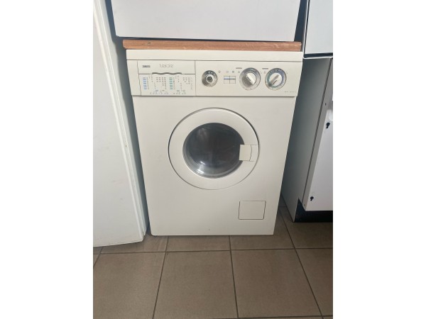 Használt Zanussi WDS-832C mosó-szárítógép [H9771] 