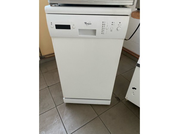 Használt Whirlpool ADP 650 W keskeny mosogatógép [H9958] 