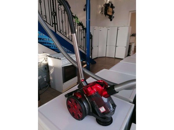 Használt Clatronic BS1308 porzsák nélküli porszívó [H10417] 