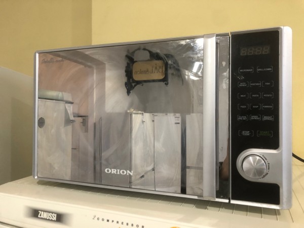 Használt Orion OM-021DG mikrohullámú sütő [H10504] 