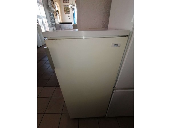 Használt Zanussi-Lehel ZLC250 normál hűtőszekrény [H11019] 