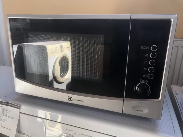 Használt Electrolux EMS20400S mikrohullámú sütő [H11090] 