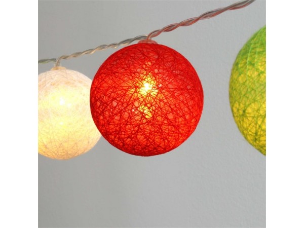 Iris Gömb alakú 6cm/színes fonott/3m/piros-fehér-zöld/20db LED-es/USB-s fénydekoráció Iris Gömb alakú 6cm/színes fonott/3m/piros-fehér-zöld/20db LED-es/USB-s fénydekoráció
