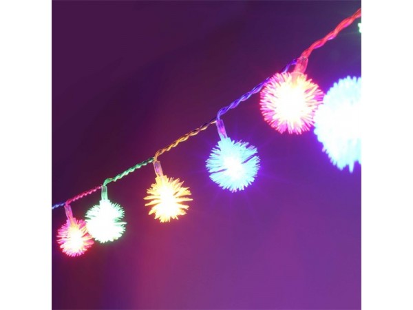 Zúzmara alakú 3cm/5m/több színű/50db LED-es/3xAA elemes fénydekoráció Zúzmara alakú 3cm/5m/több színű/50db LED-es/3xAA elemes fénydekoráció