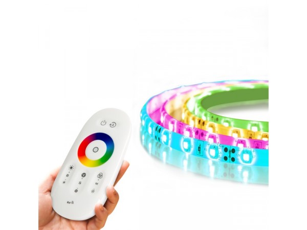 Phenom MagicControl 5m RGB LED szalag szett távirányítóval Phenom MagicControl 5m RGB LED szalag szett távirányítóval