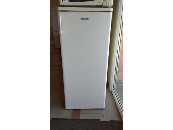 Használt Zanussi ZC244R normál hűtőszekrény [H11709] 