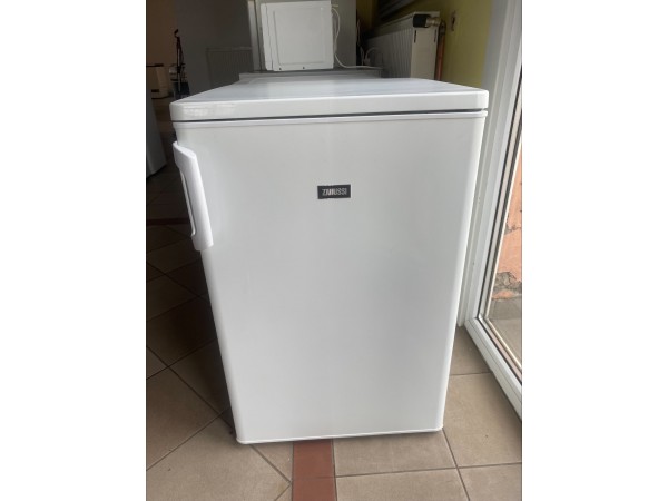 Újszerű Zanussi ZRG 15805 WA normál hűtőszekrény [HFS190] 